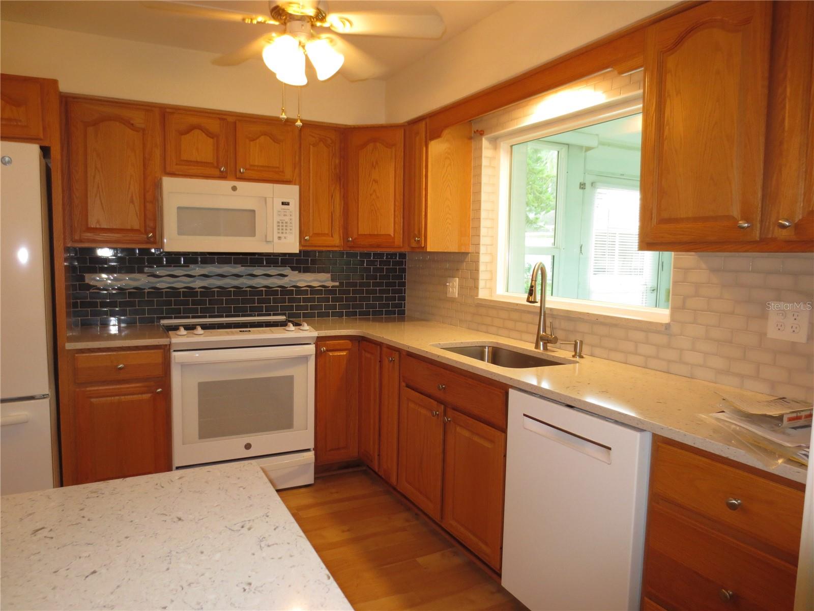 Image 10 of 19 For 2814 Lomond Drive