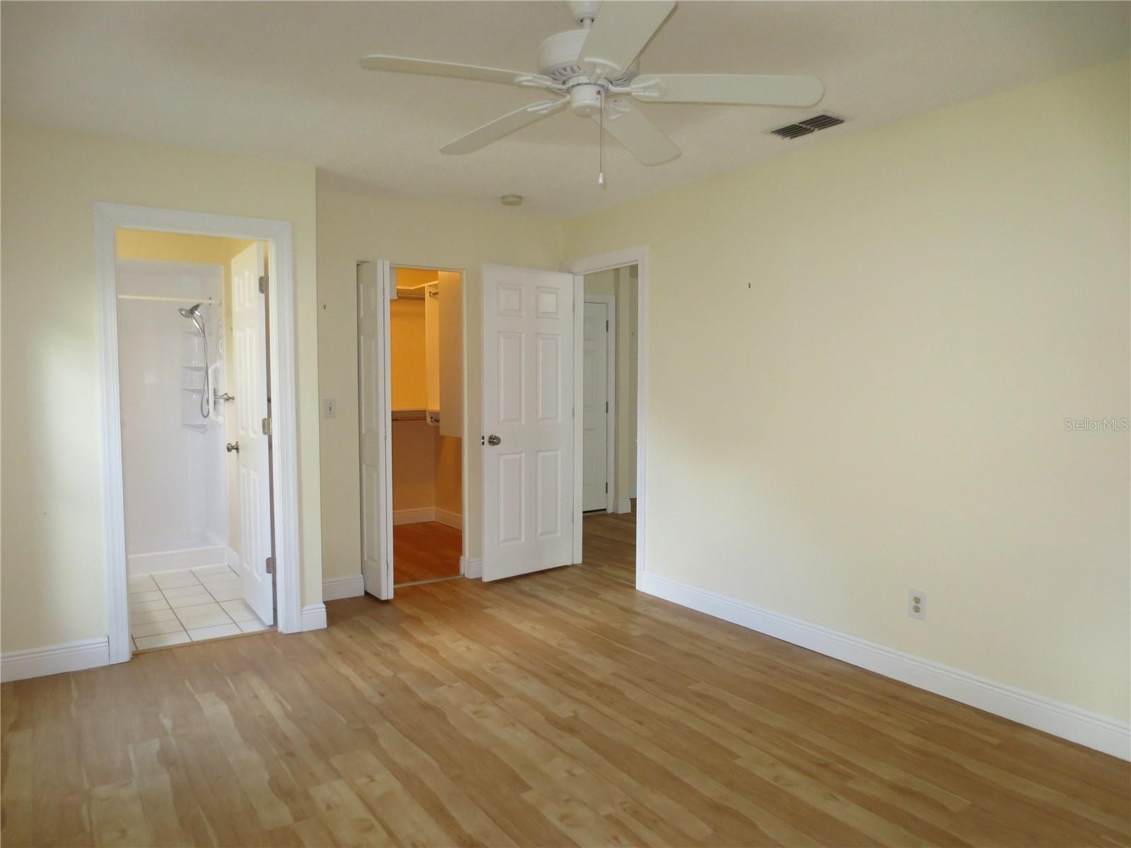 Image 17 of 19 For 2814 Lomond Drive