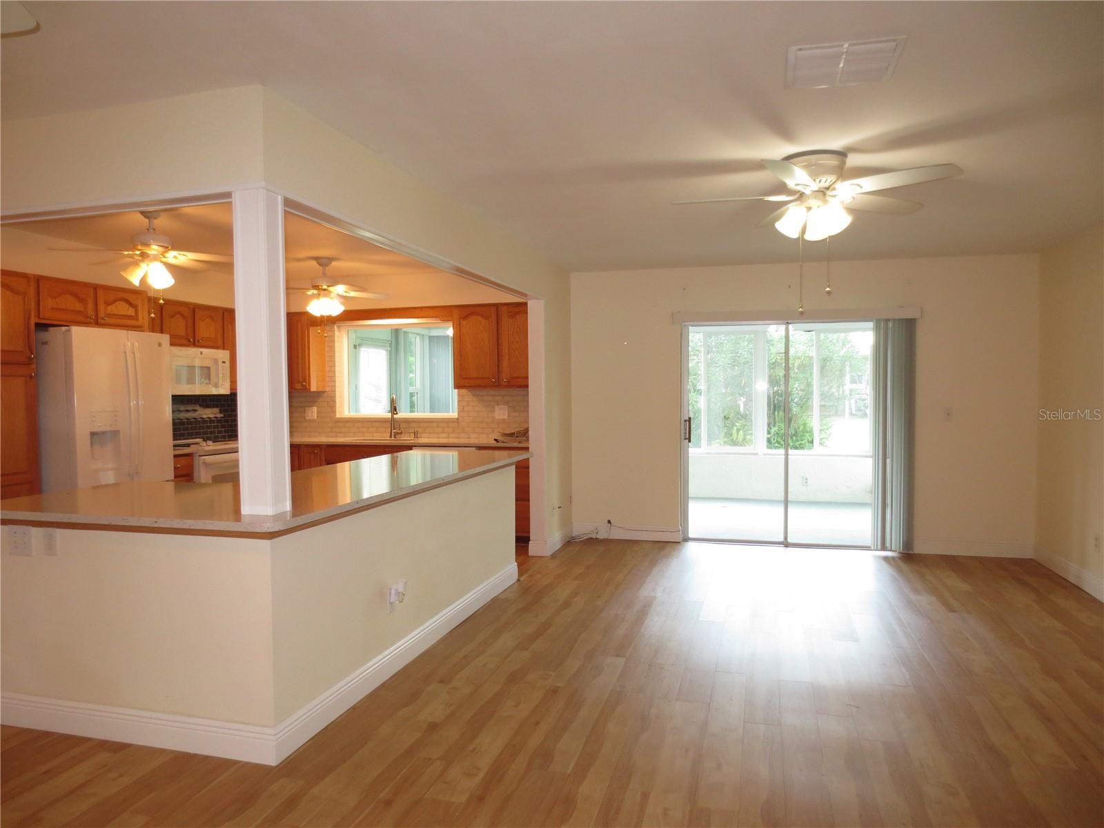 Image 5 of 19 For 2814 Lomond Drive