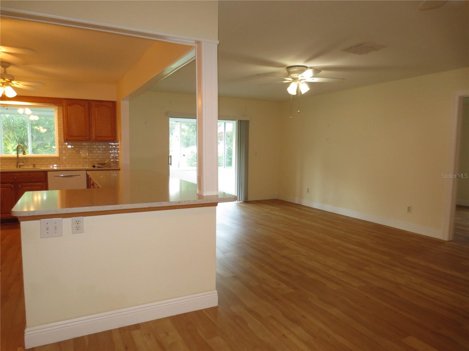 Image 6 of 19 For 2814 Lomond Drive
