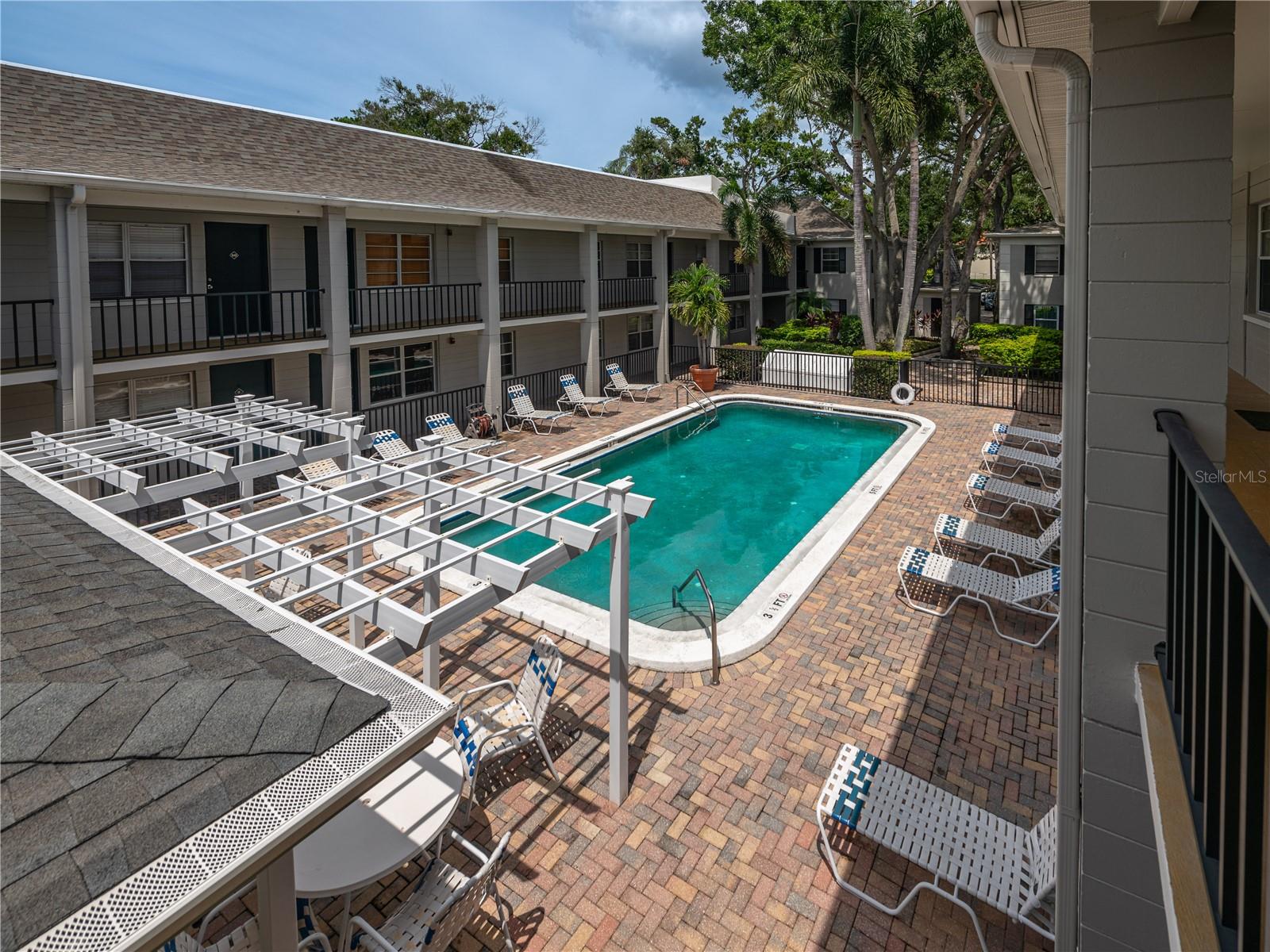 Image 12 of 15 For 5221 Bayshore Boulevard 30