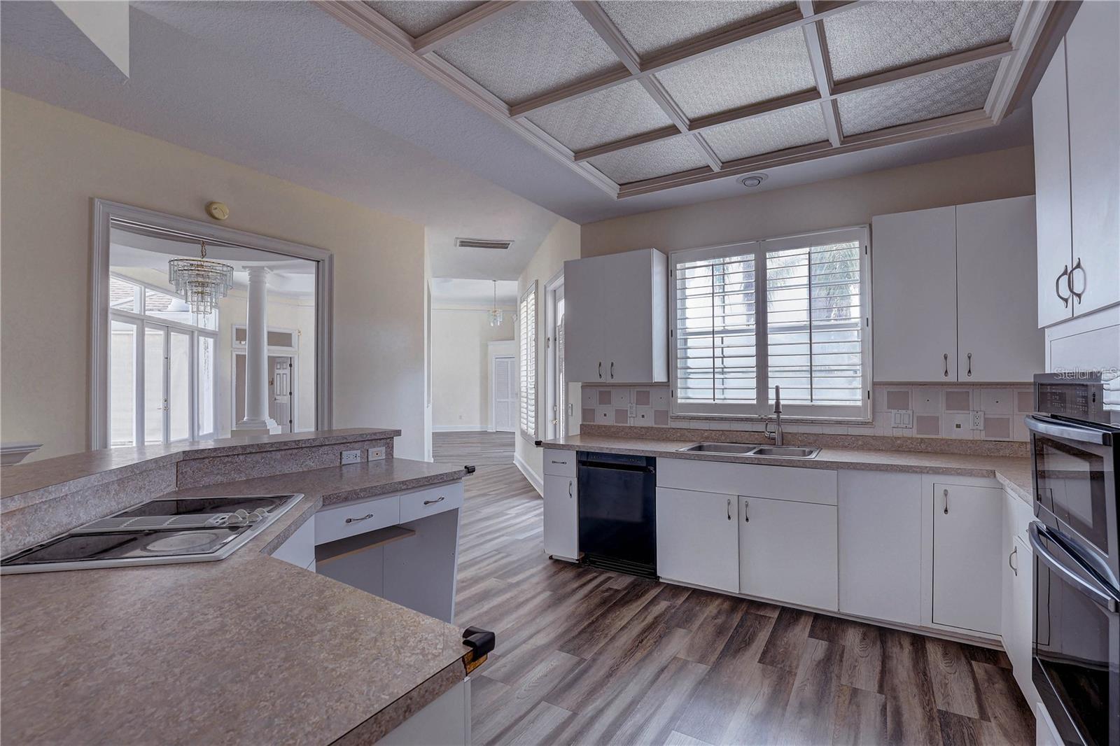 Image 12 of 20 For 2208 Hampstead Court