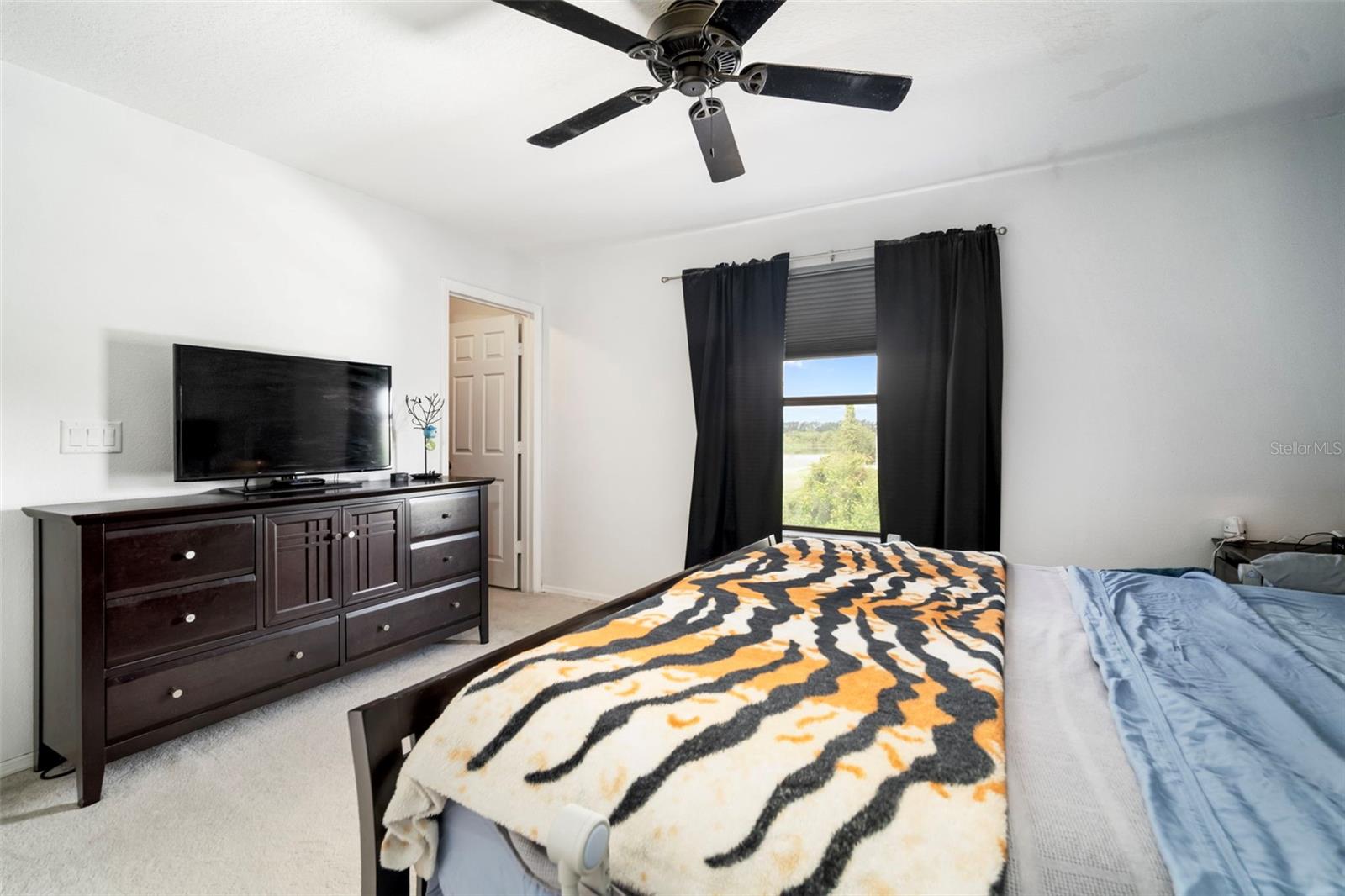Image 10 of 21 For 2651 Oleander Lakes Drive