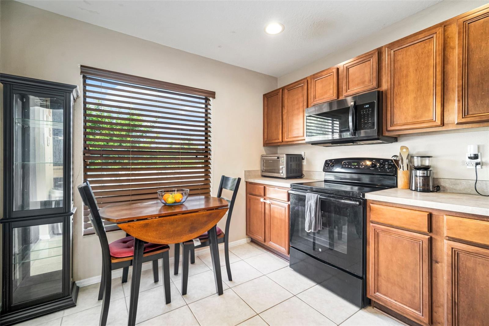 Image 3 of 21 For 2651 Oleander Lakes Drive