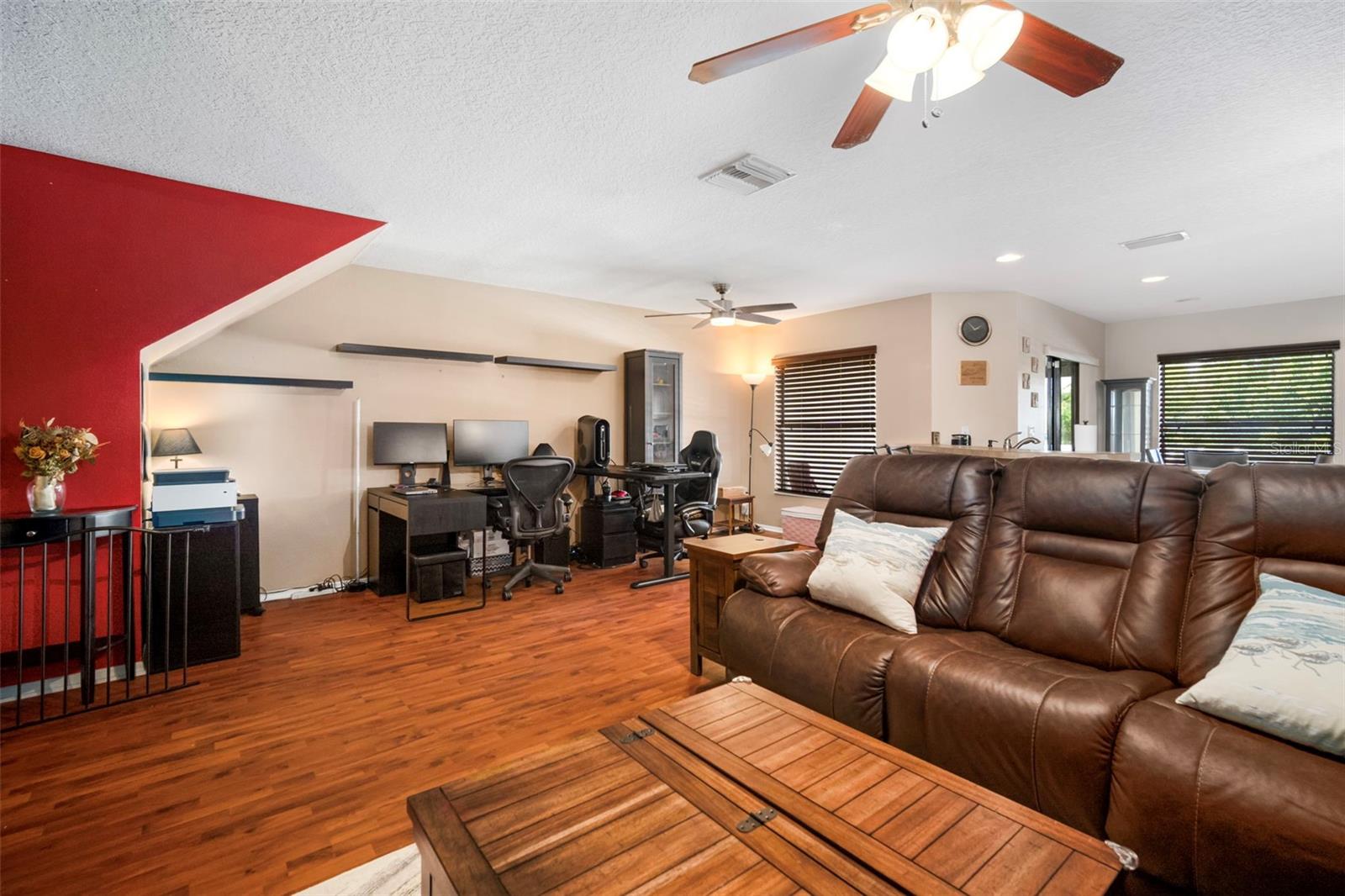 Image 6 of 21 For 2651 Oleander Lakes Drive