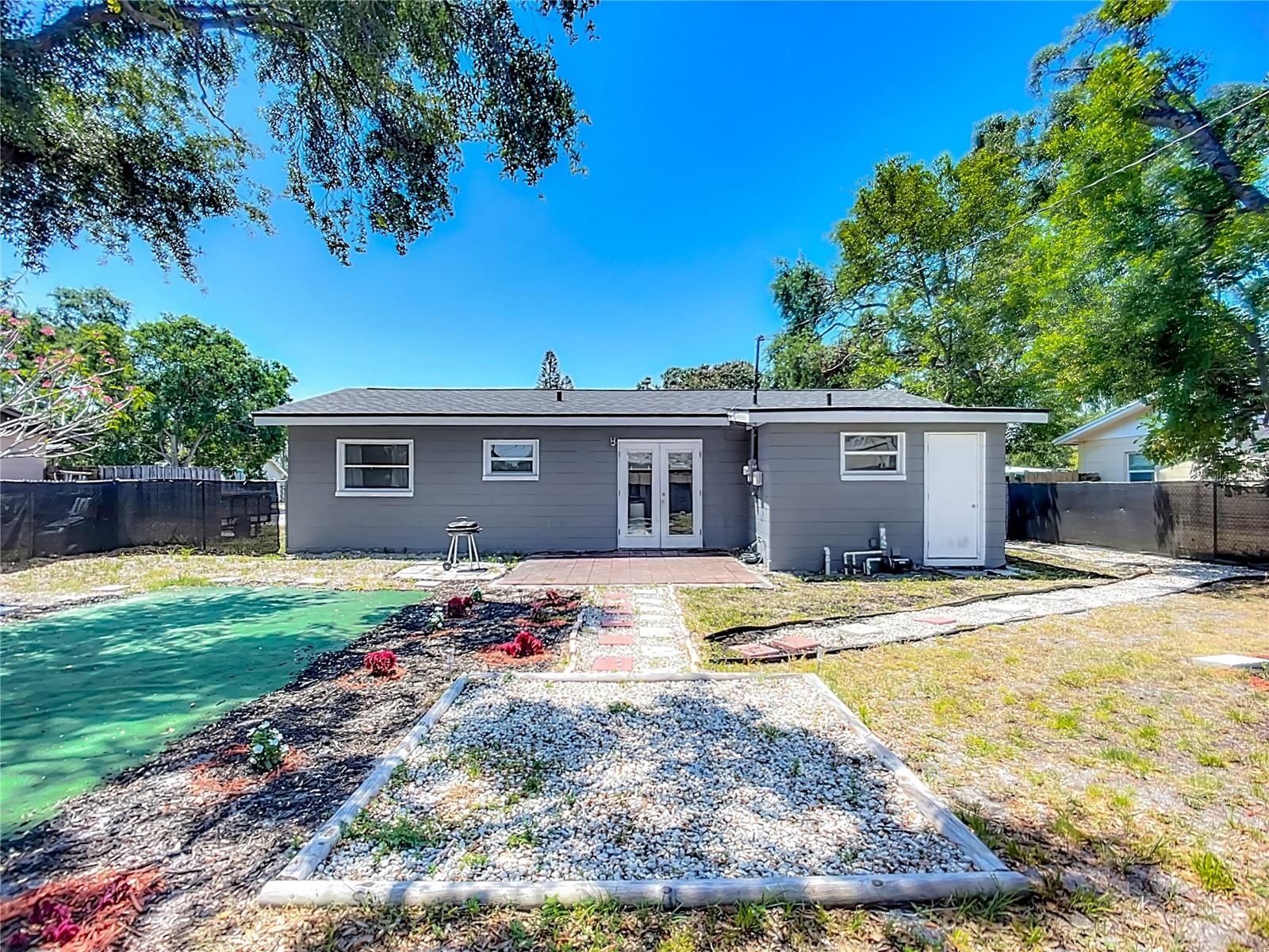 Image 31 of 35 For 10931 110th Avenue