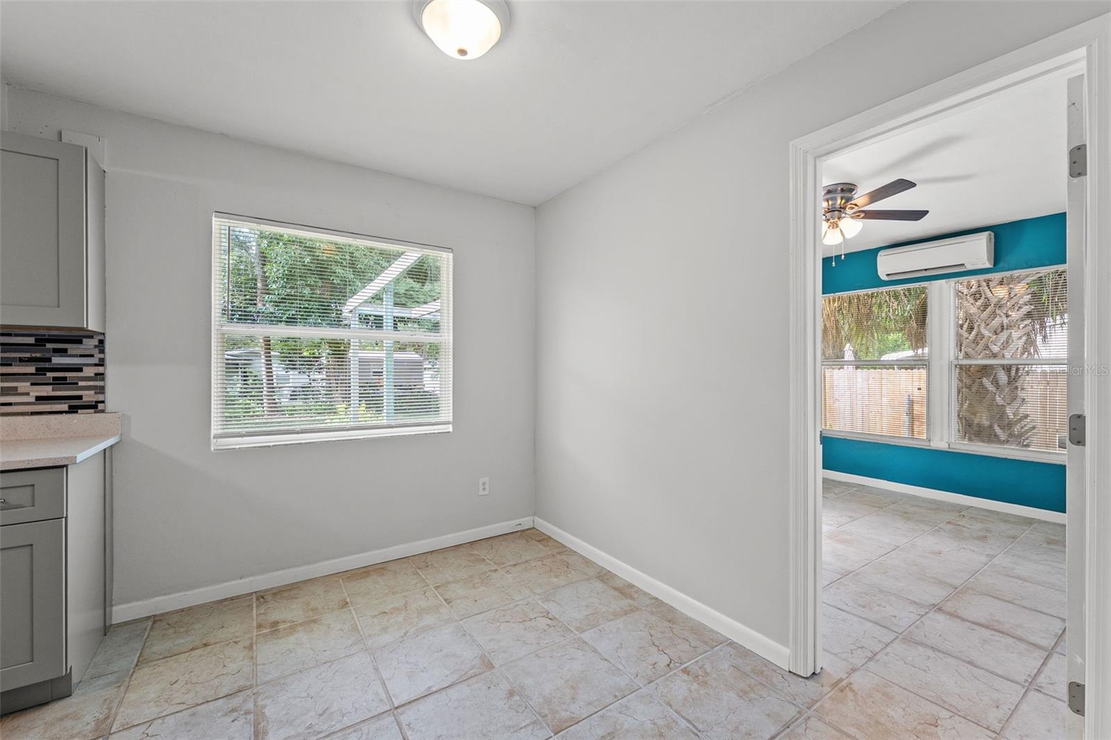 Image 9 of 34 For 1361 Springdale Street