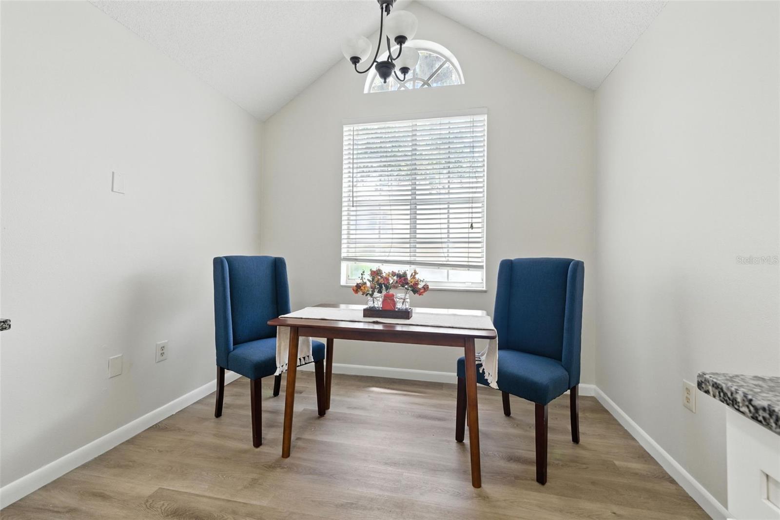 Image 11 of 24 For 3614 Pine Knot Drive
