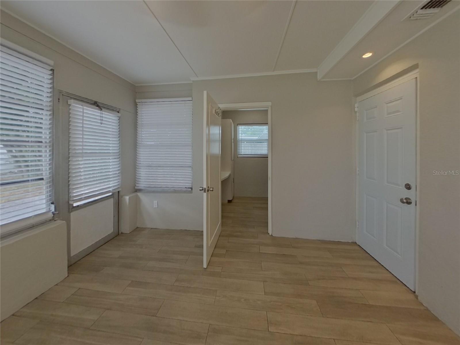 Image 14 of 15 For 4200 28th Avenue N