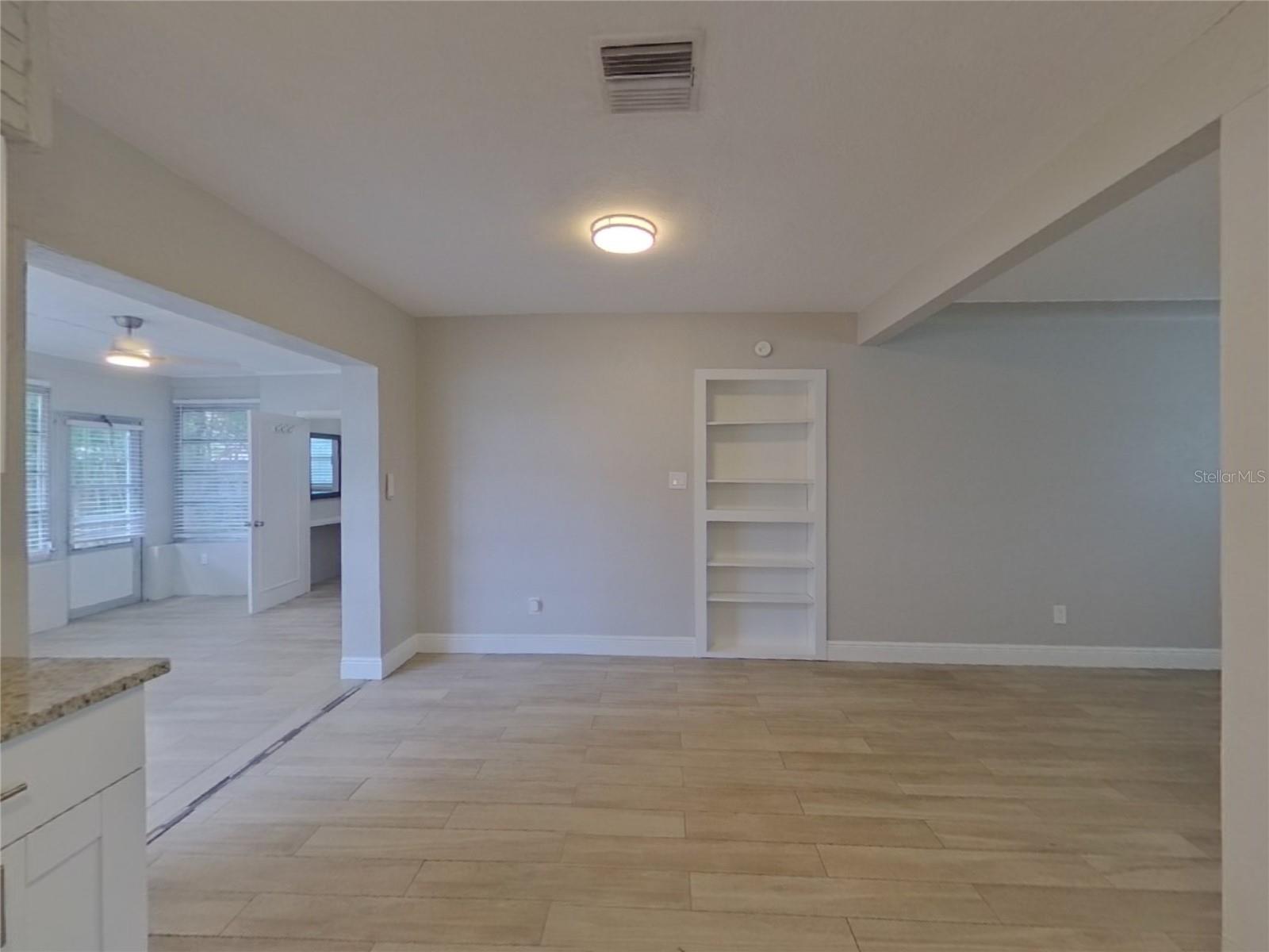 Image 4 of 15 For 4200 28th Avenue N