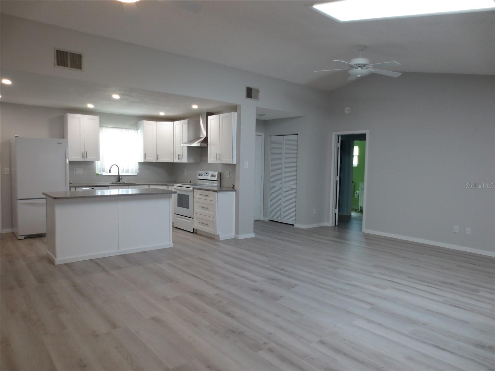 Image 13 of 26 For 1676 Caledonia Drive