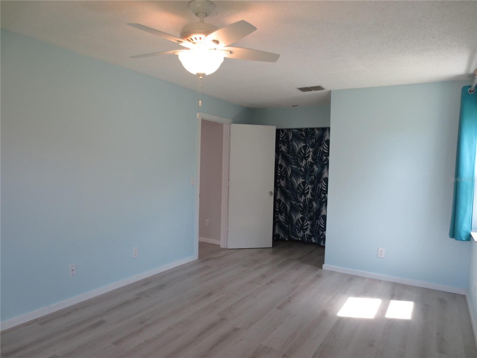 Image 19 of 26 For 1676 Caledonia Drive