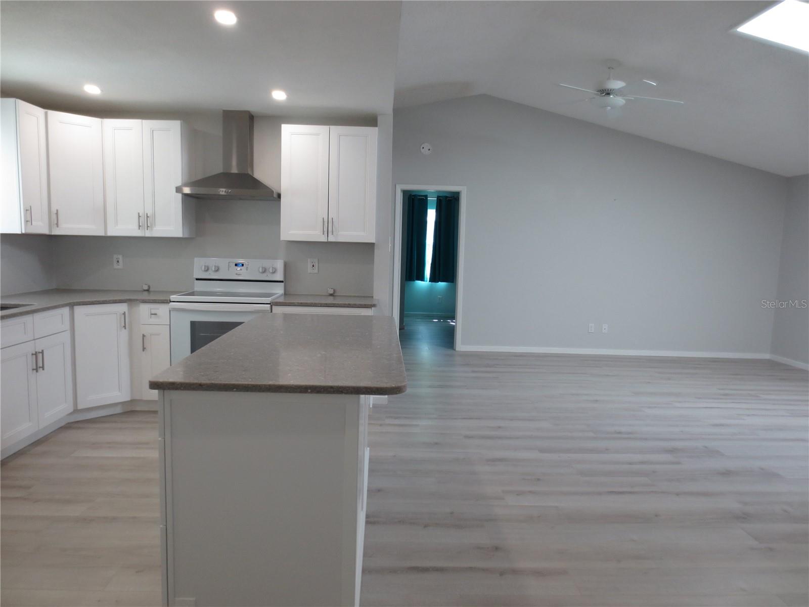 Image 8 of 26 For 1676 Caledonia Drive