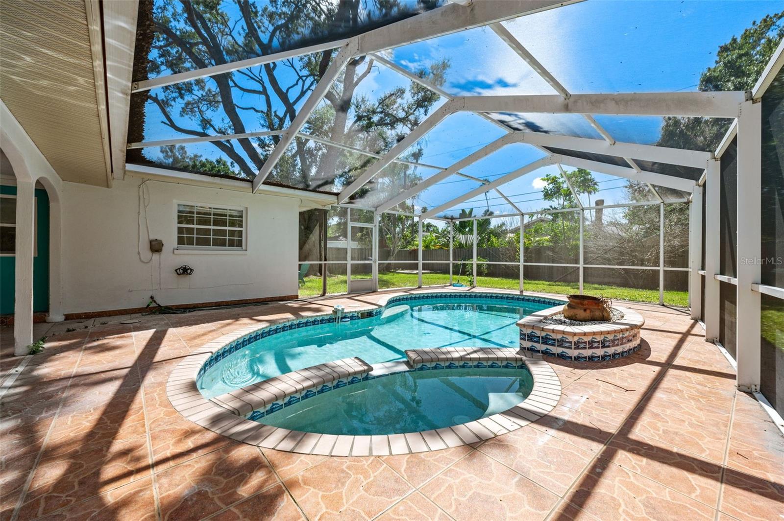 Image 36 of 43 For 5700 Bayou Grande Boulevard Ne
