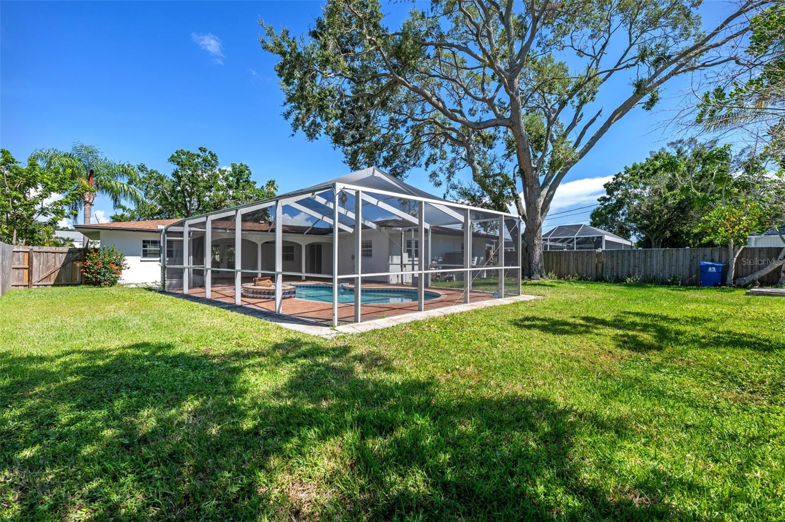 Image 38 of 43 For 5700 Bayou Grande Boulevard Ne