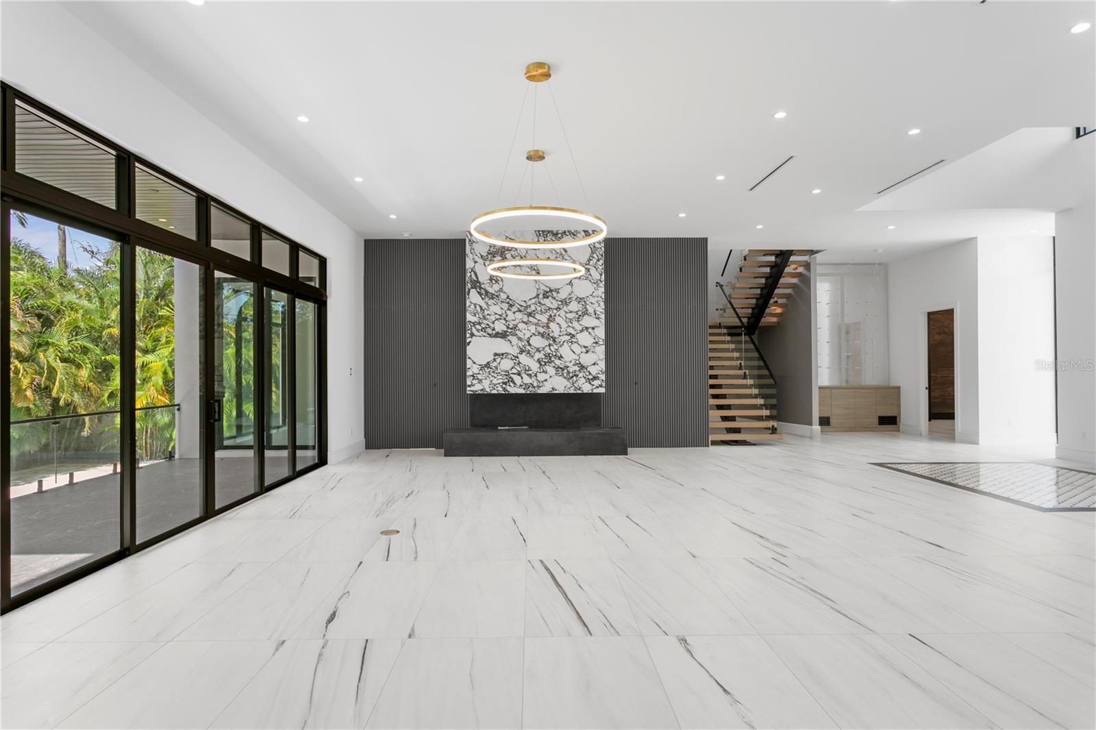 Image 18 of 70 For 1076 Snell Isle Boulevard Ne