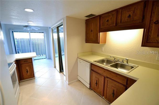 Image 2 of 3 For 5302 Jasmine Creek Lane 40