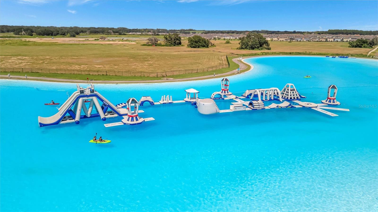 Listing photo id 40 for 10391 Torchwood Sea Way