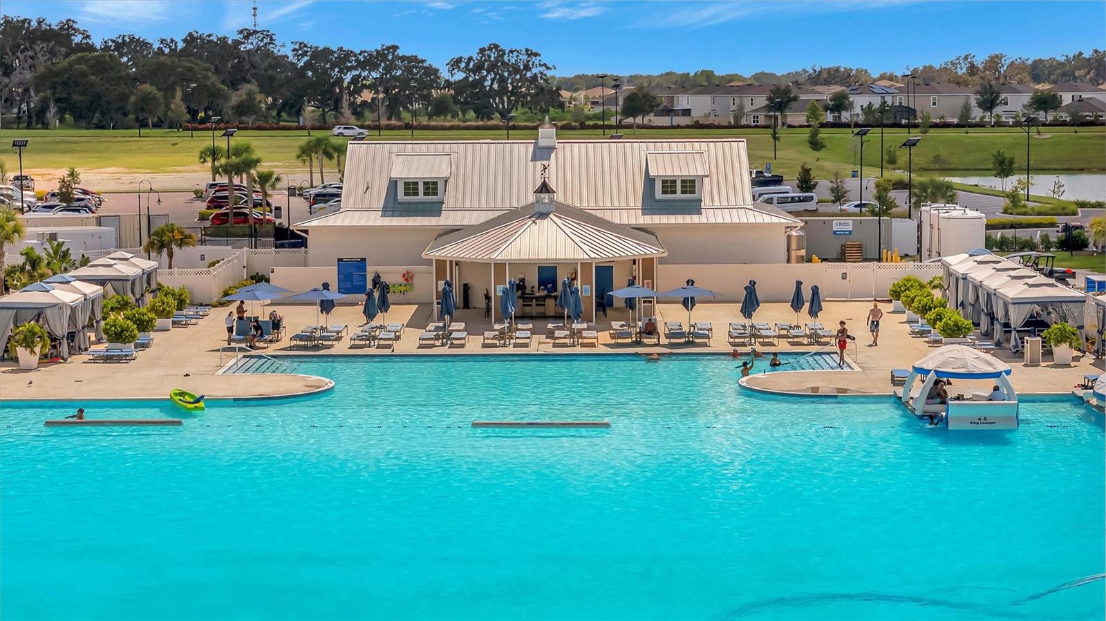 Listing photo id 42 for 10391 Torchwood Sea Way