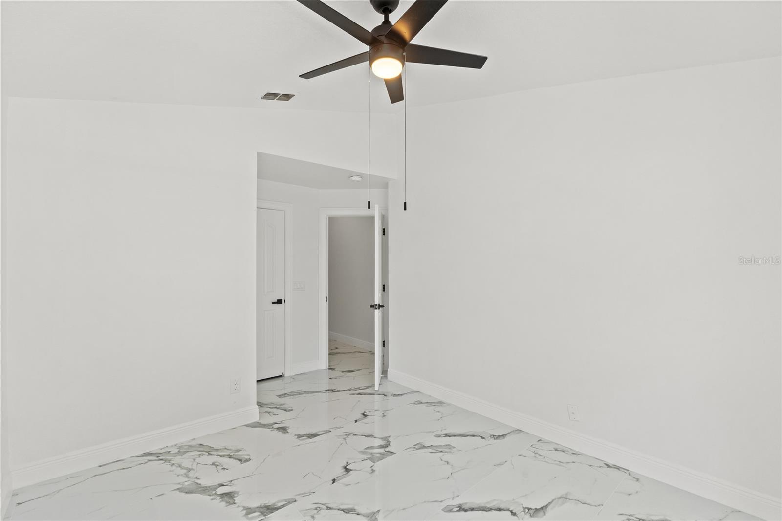 Image 33 of 54 For 1608 Ledgestone Drive