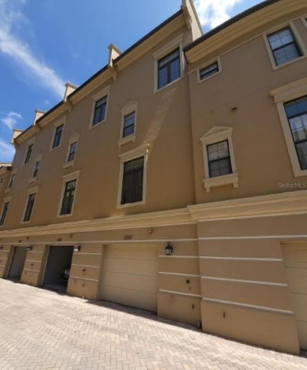 Image 5 of 43 For 2203 Soho Bay Court