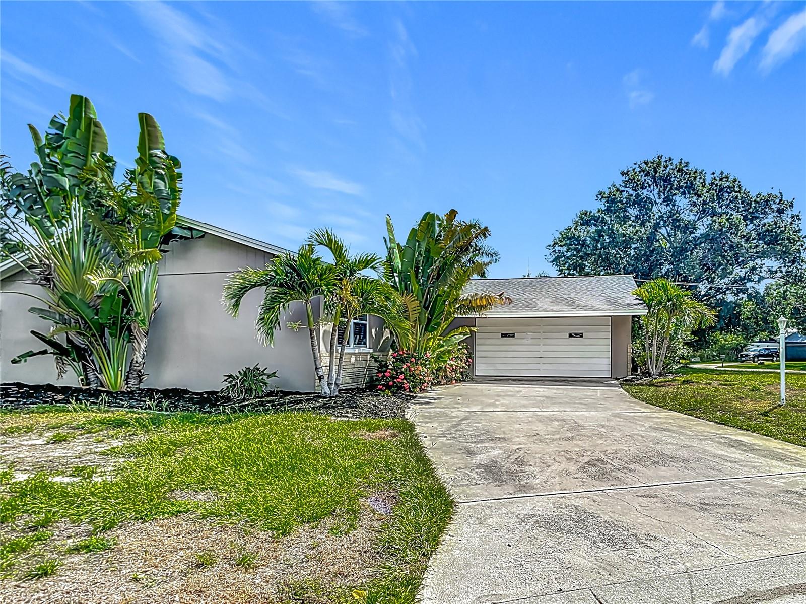 Image 12 of 68 For 10701 Donbrese Avenue