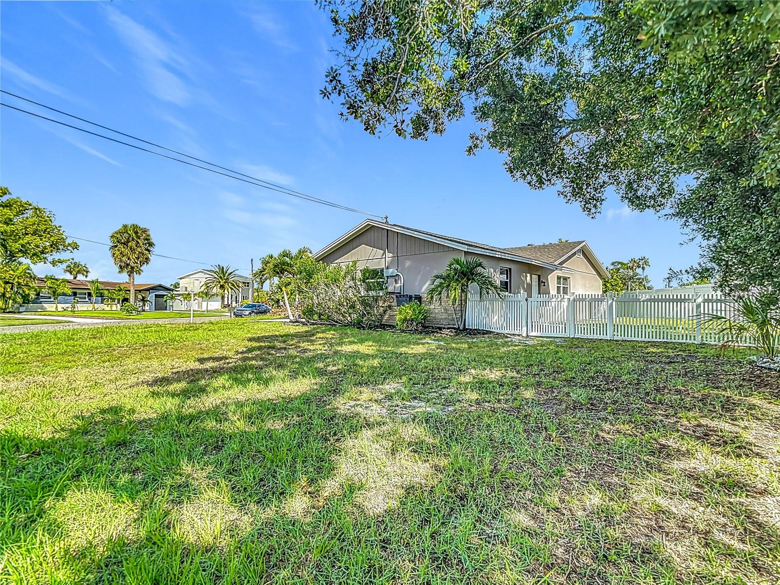 Image 61 of 68 For 10701 Donbrese Avenue