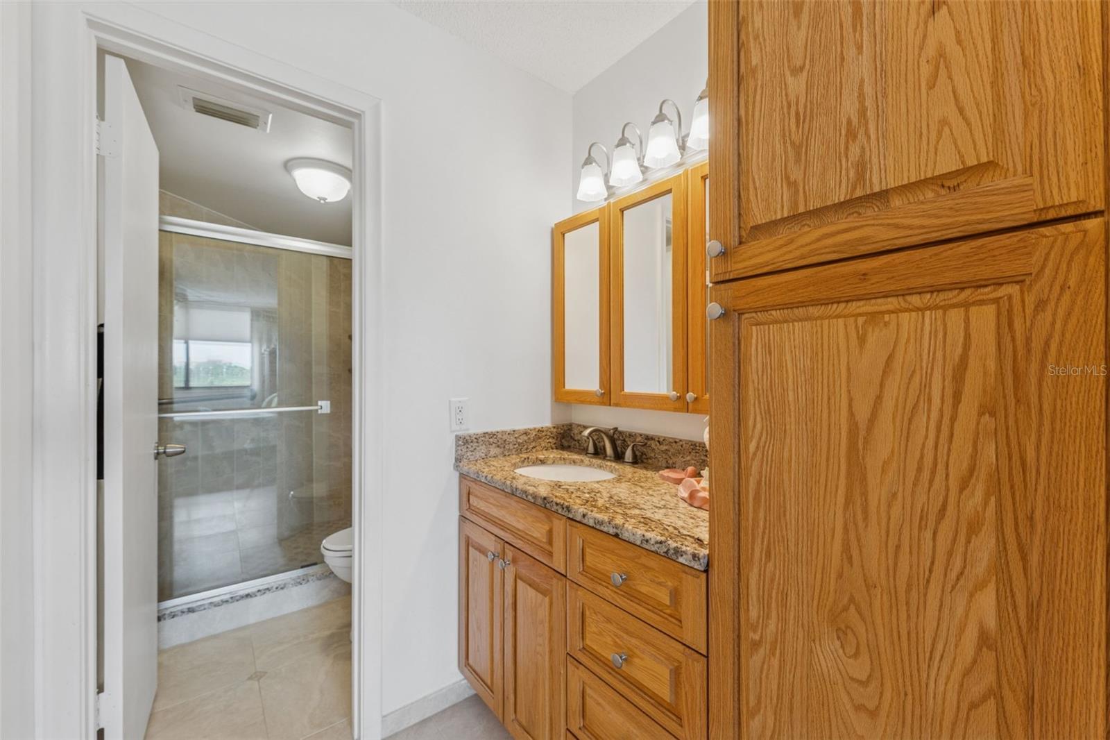 Image 14 of 34 For 6158 Palma Del Mar Sw 406