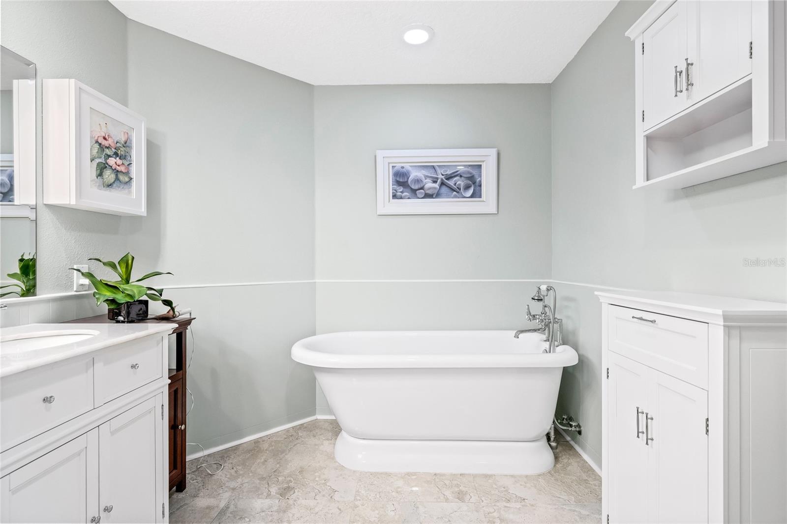 Image 16 of 57 For 423 150th Avenue 1201