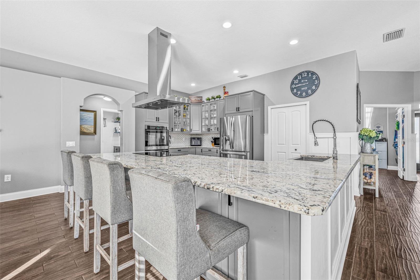 Image 14 of 47 For 25252 Conestoga Drive