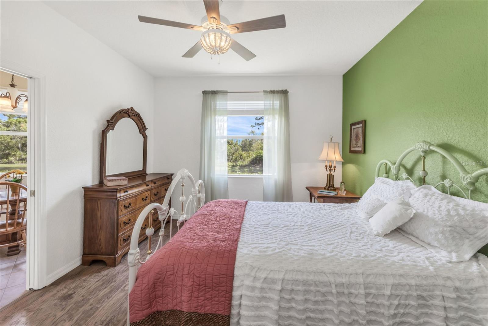 Image 17 of 51 For 4430 Corso Venetia Boulevard A11