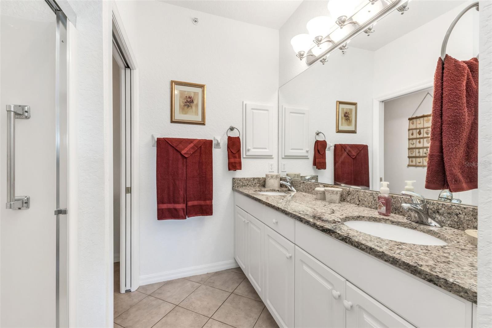 Image 21 of 51 For 4430 Corso Venetia Boulevard A11