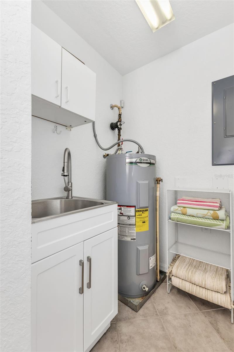 Image 37 of 51 For 4430 Corso Venetia Boulevard A11