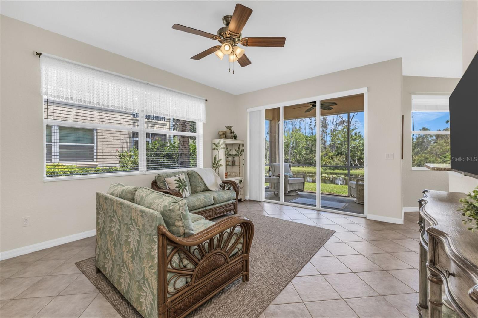 Image 7 of 51 For 4430 Corso Venetia Boulevard A11