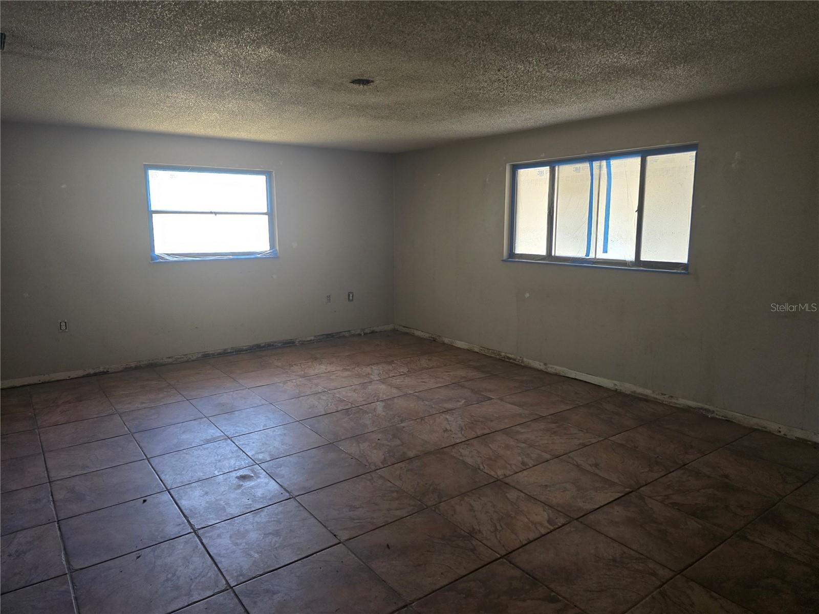 Image 11 of 13 For 6124 11th Street
