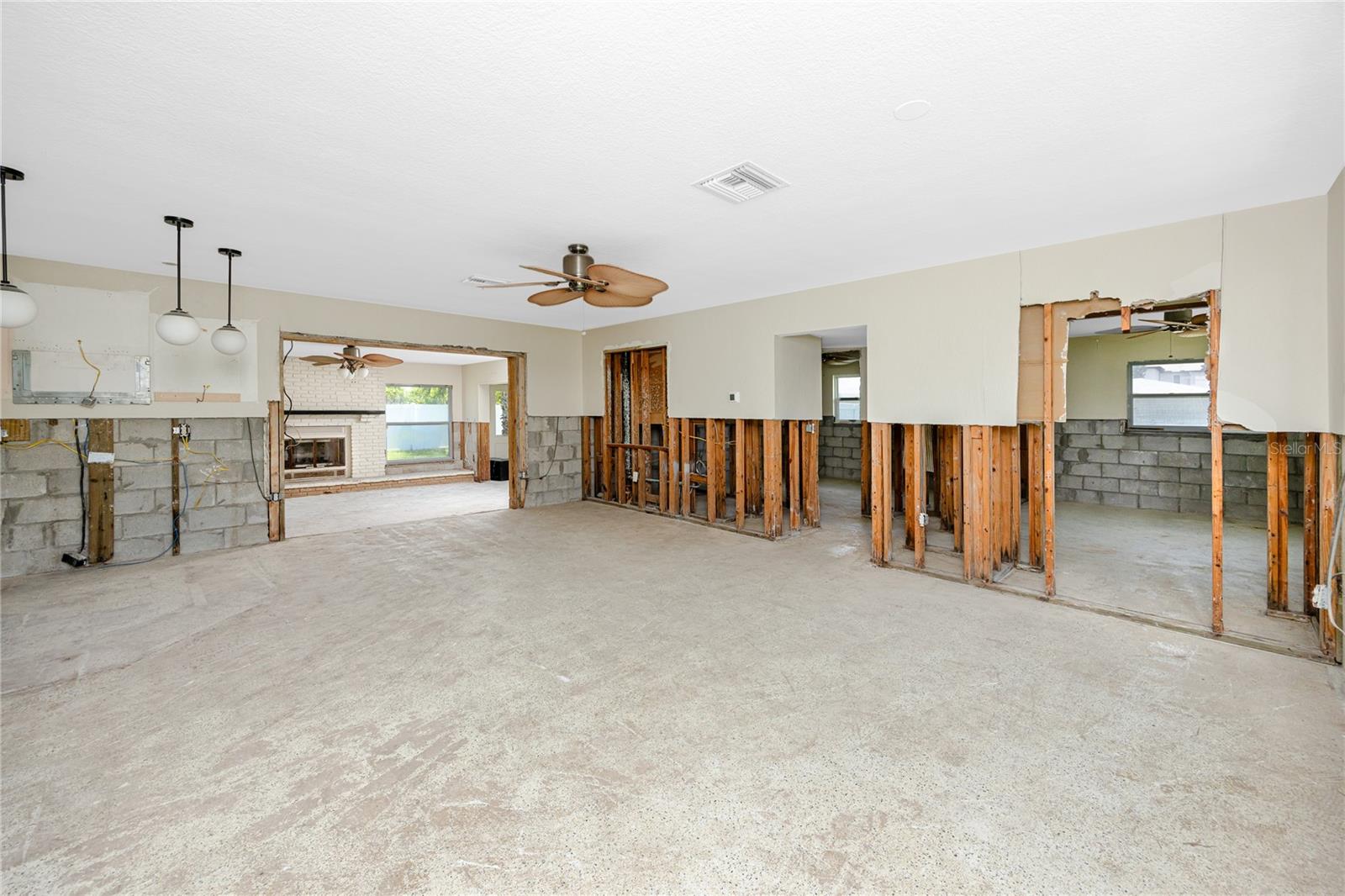 Image 11 of 45 For 123 9th Street