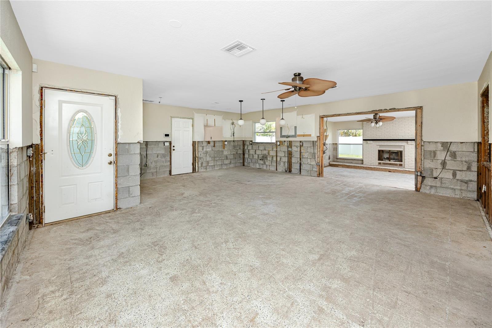 Image 12 of 45 For 123 9th Street