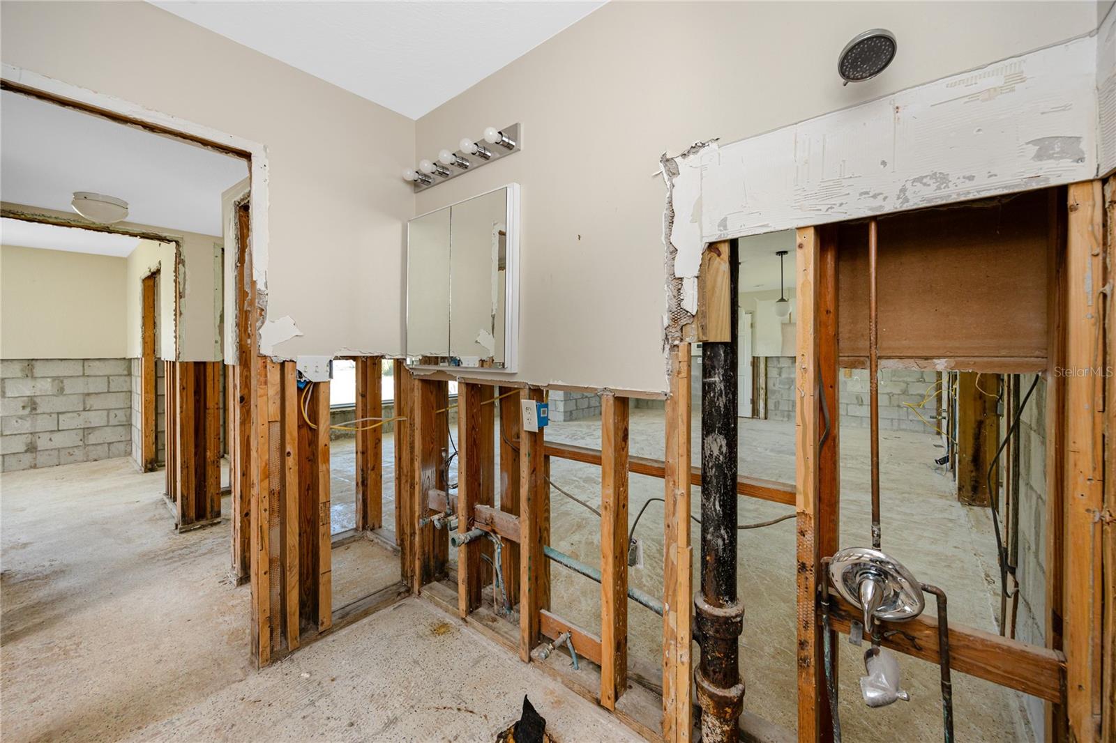 Image 23 of 45 For 123 9th Street