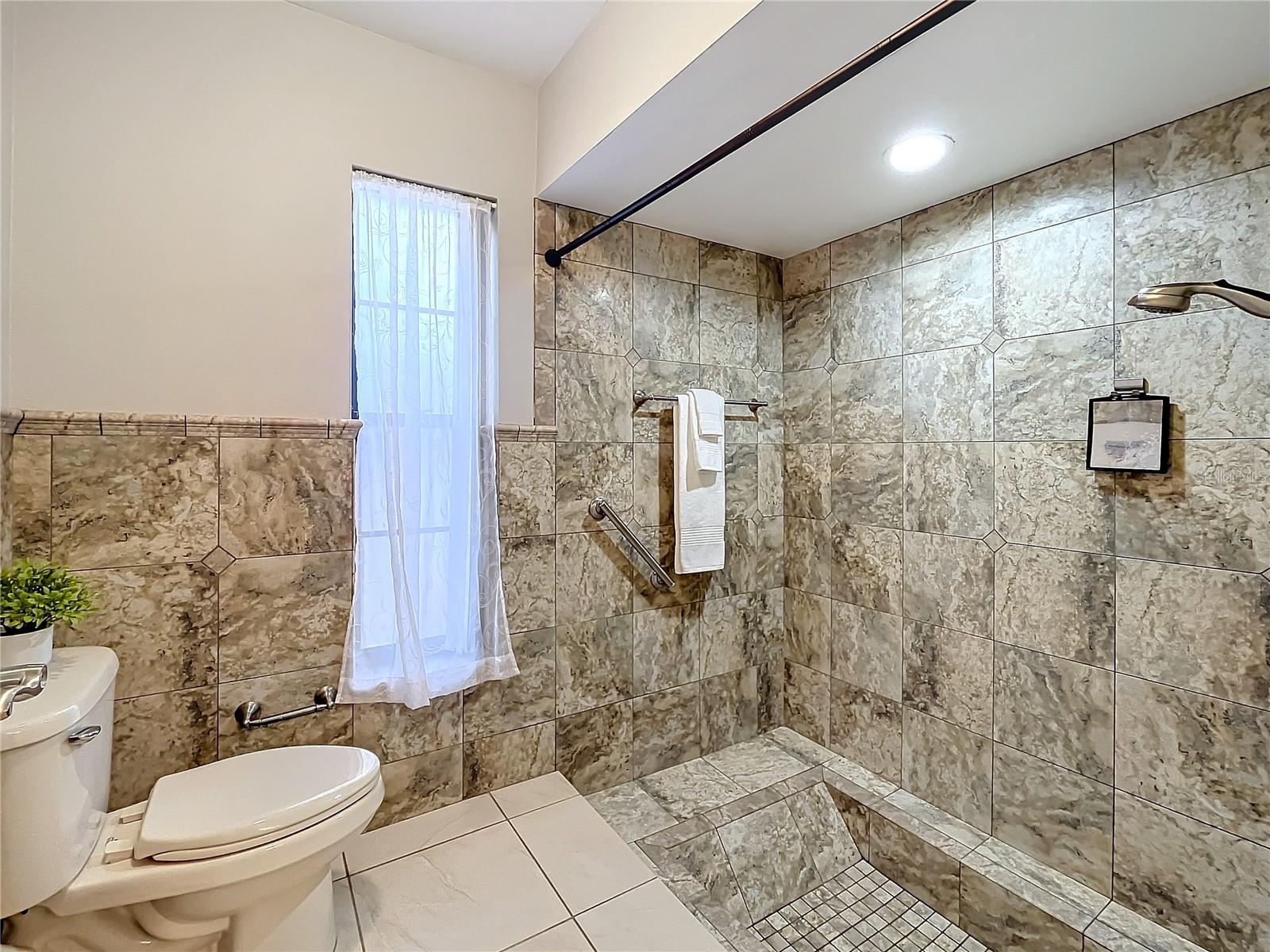 Image 62 of 71 For 3005 Enisglen Drive