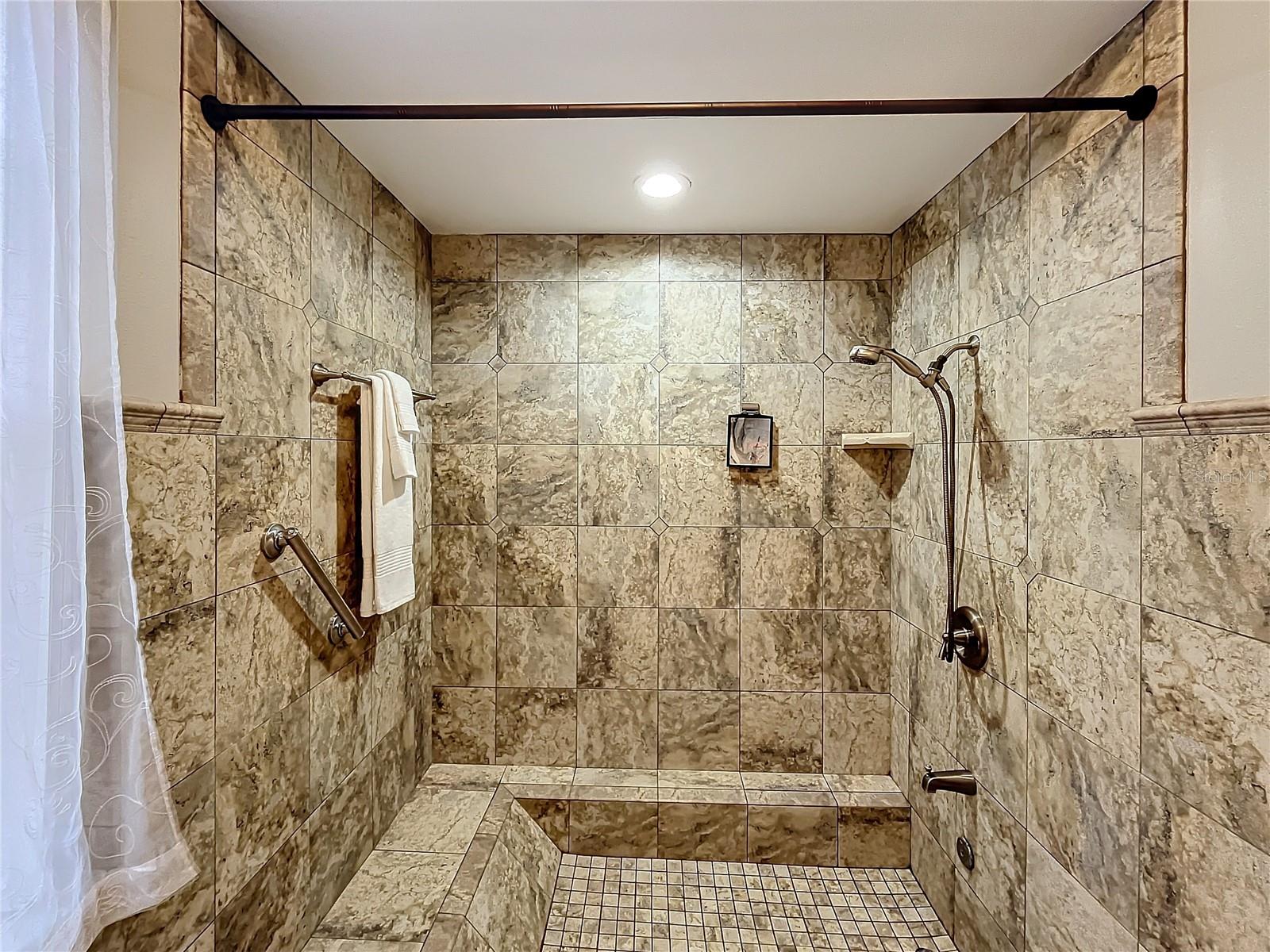 Image 63 of 71 For 3005 Enisglen Drive