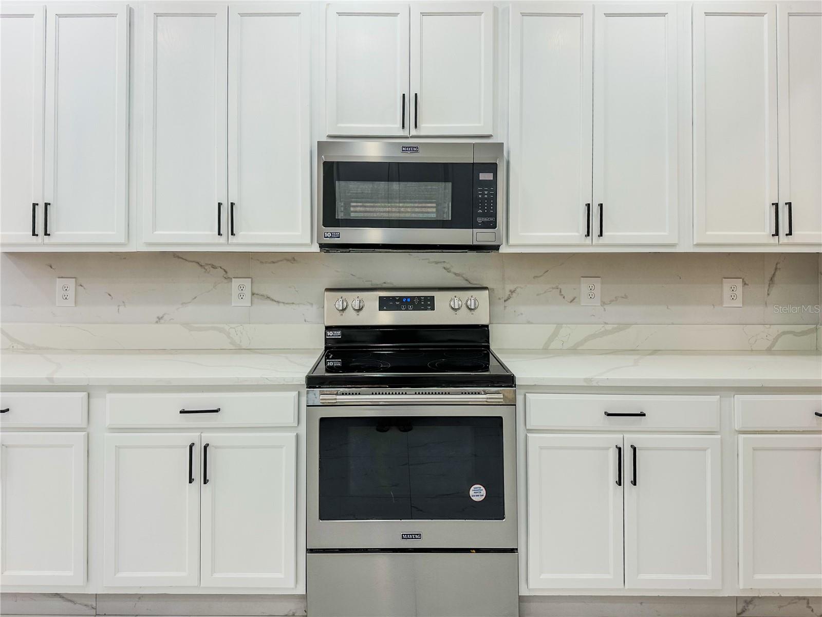 Image 21 of 75 For 7322 Bridgeview Drive