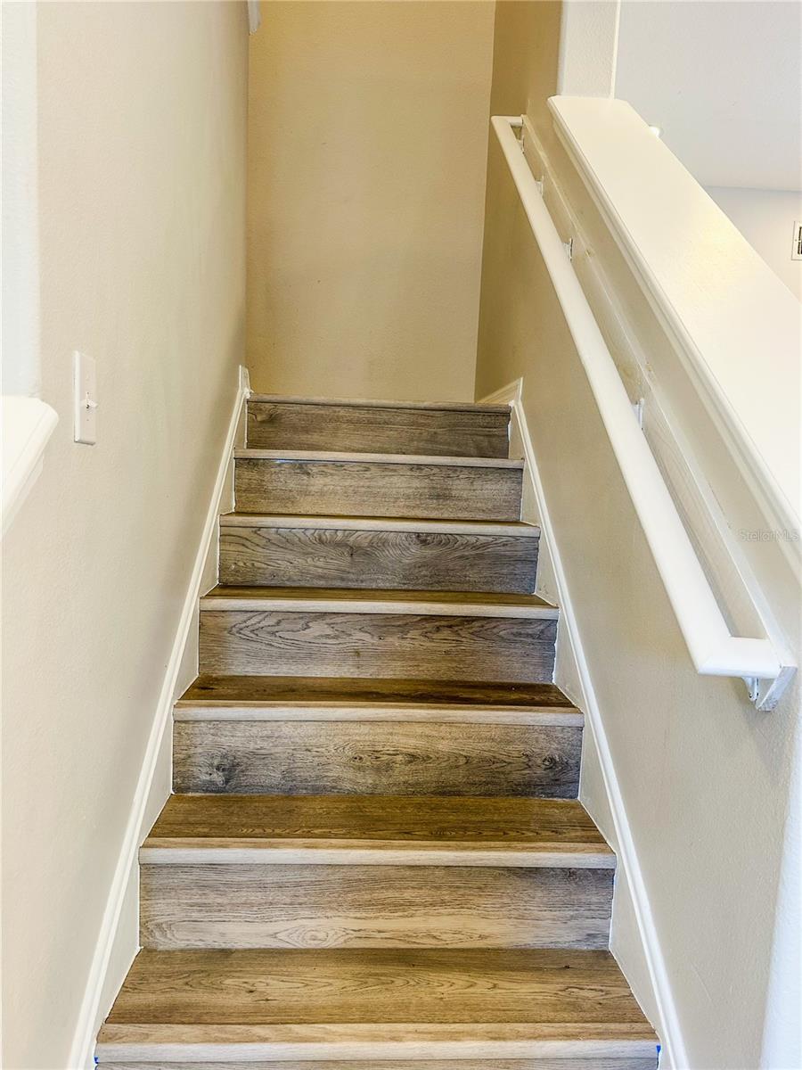 Image 25 of 75 For 7322 Bridgeview Drive