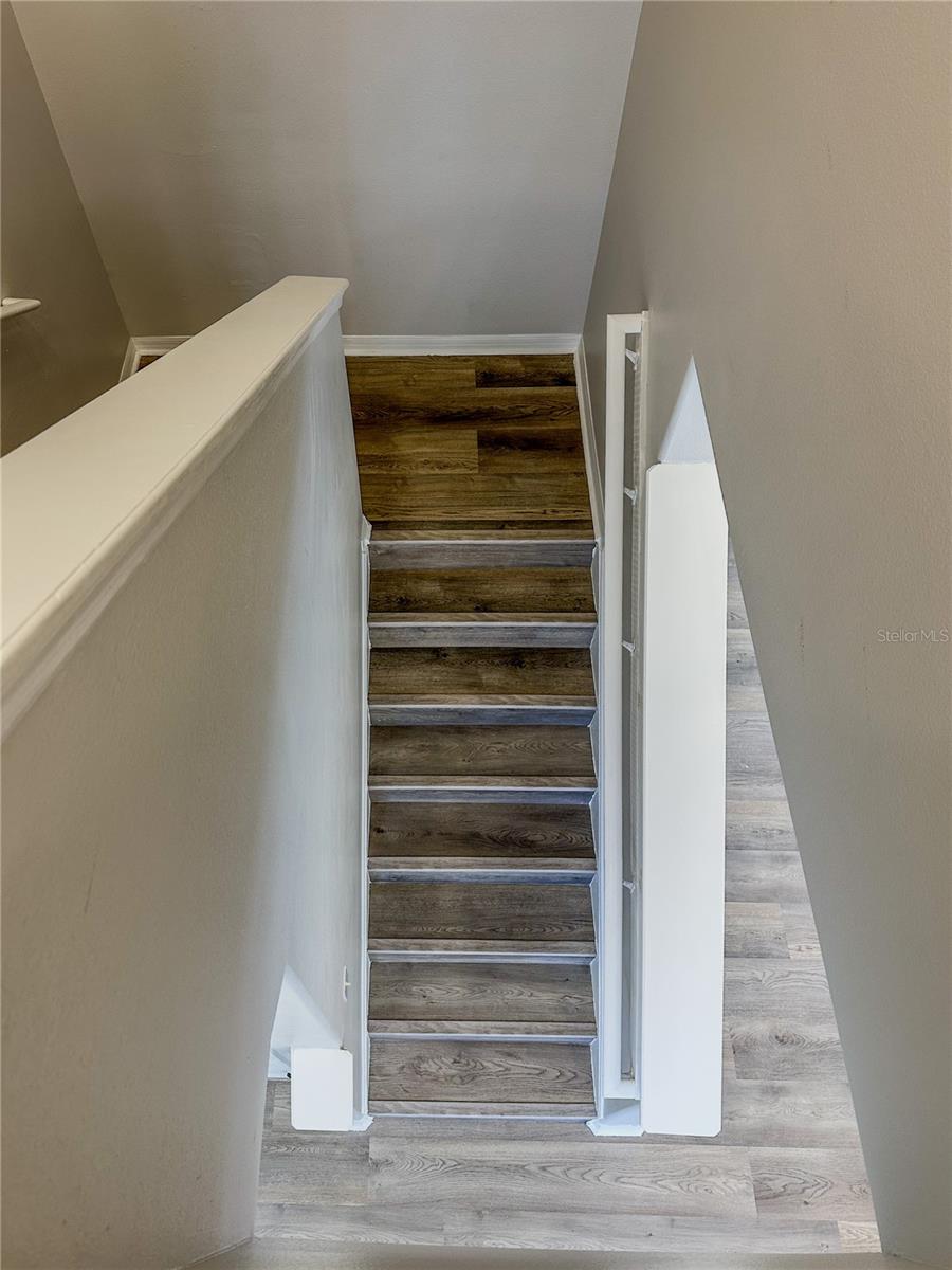 Image 26 of 75 For 7322 Bridgeview Drive