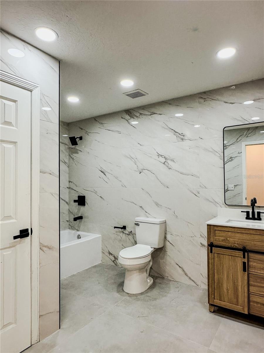 Image 48 of 75 For 7322 Bridgeview Drive