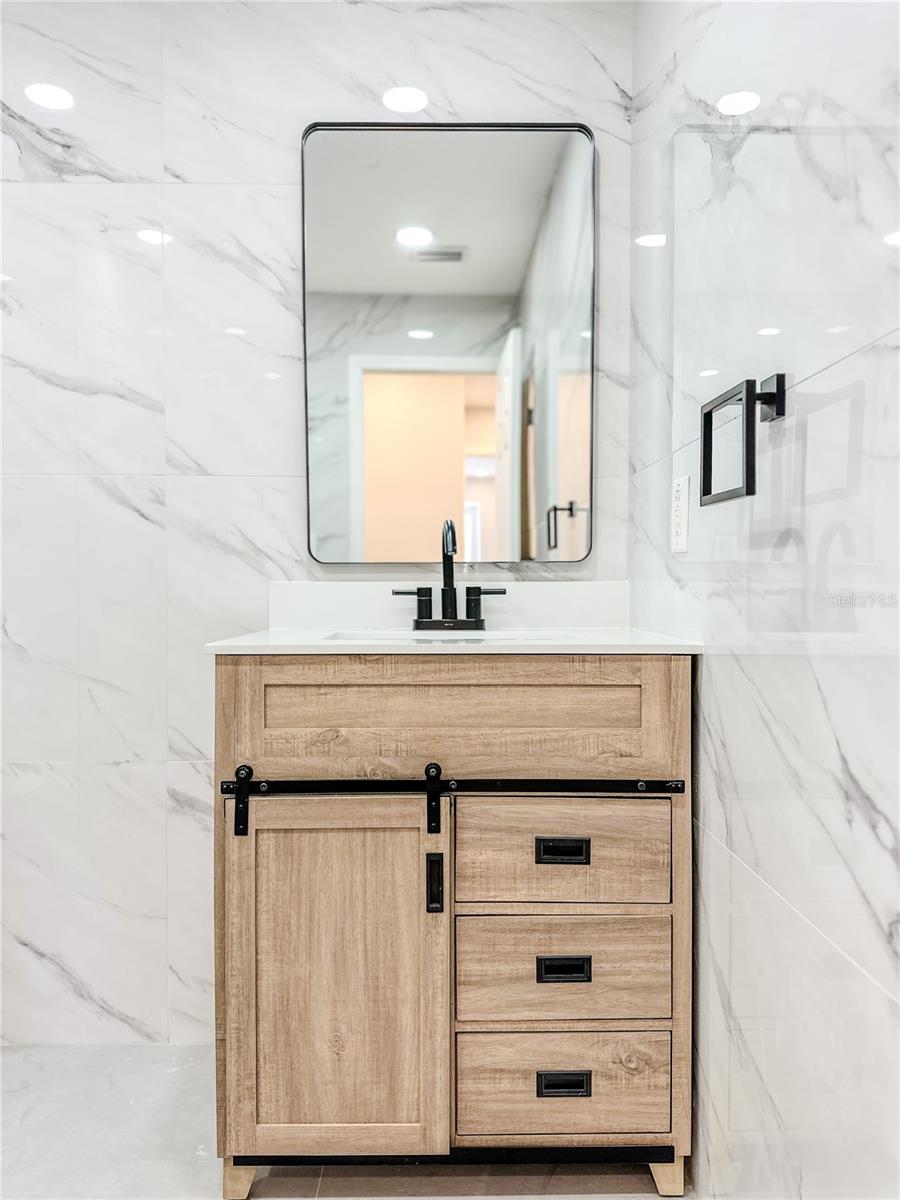 Image 52 of 75 For 7322 Bridgeview Drive