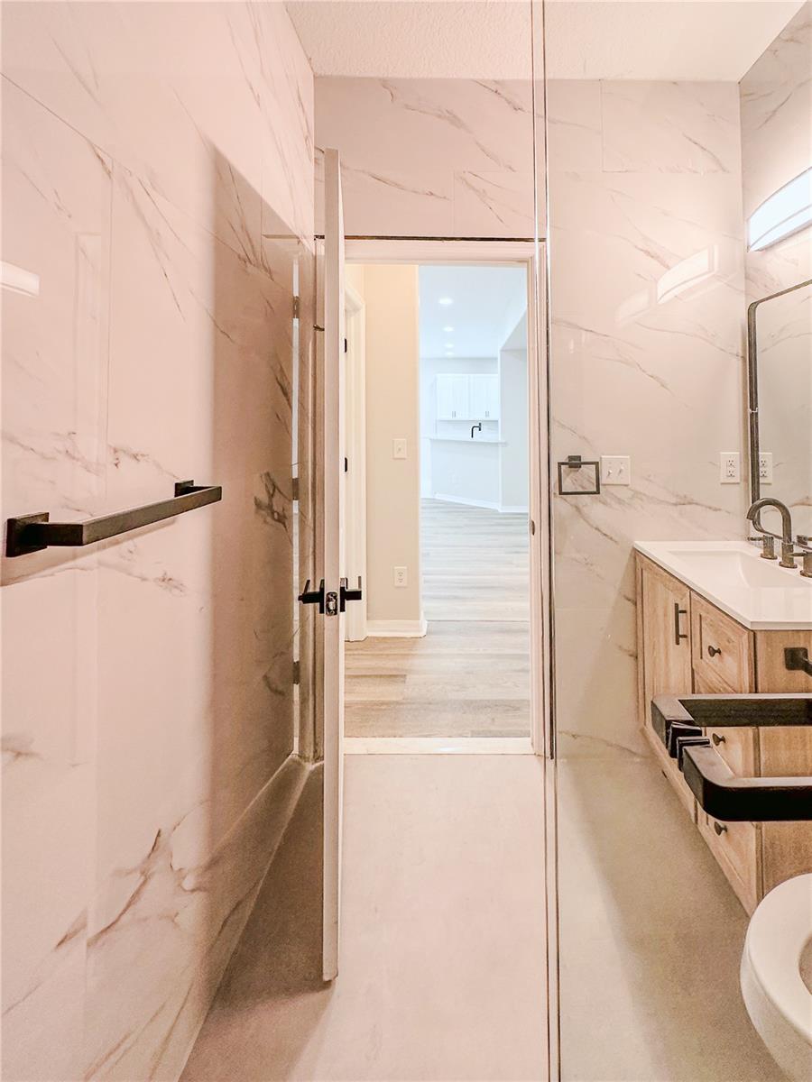 Image 61 of 75 For 7322 Bridgeview Drive