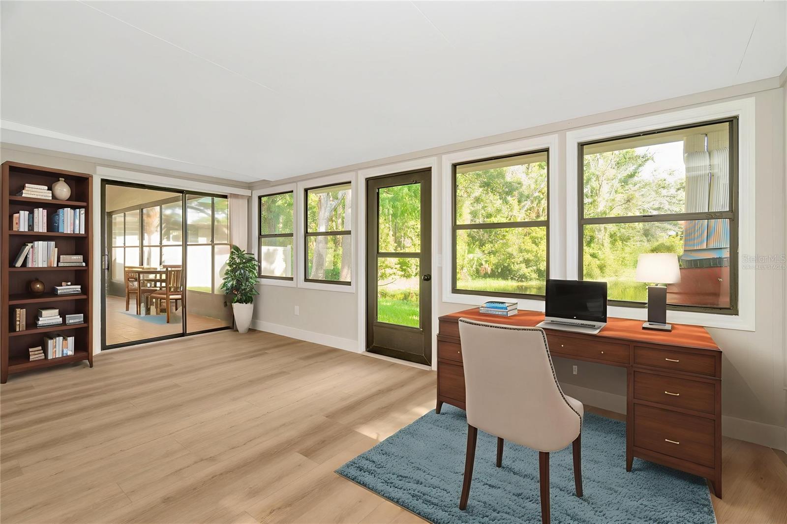 Image 9 of 51 For 10301 Bellwood Avenue