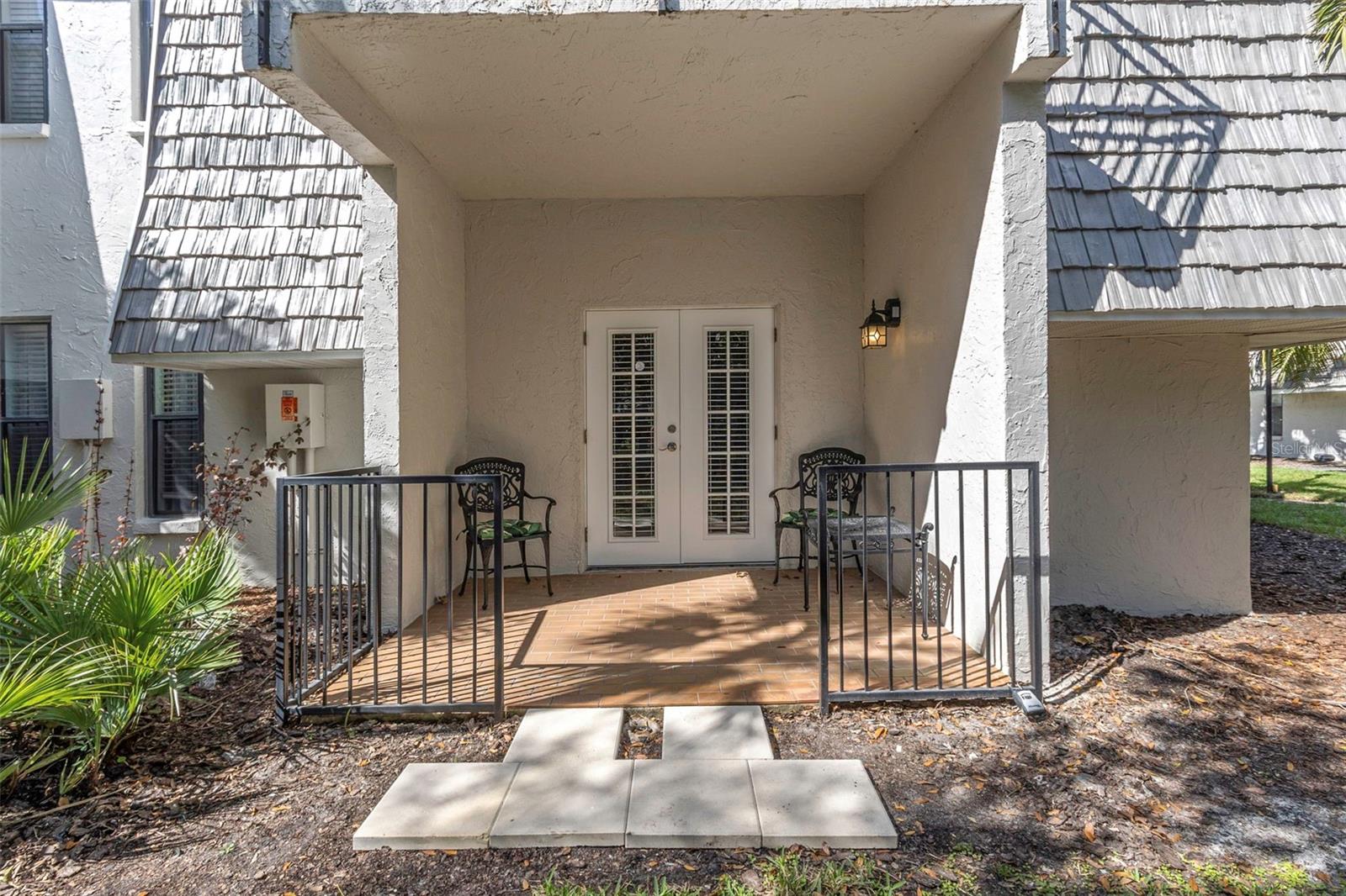 Image 3 of 22 For 712 Lyndhurst Street 301