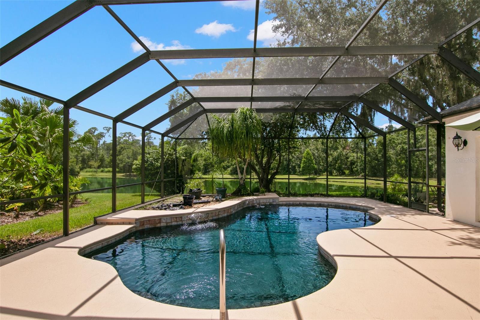 Image 21 of 42 For 2931 Spring Hammock Drive