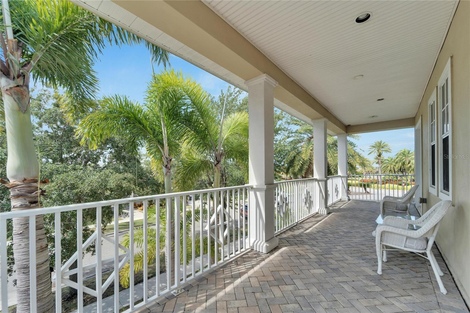 Image 27 of 92 For 517 Mirabay Boulevard